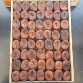 Toptan Gün Kurusu Jumbo Kayısı Özel Dizim 10 Kg - 1