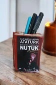 Gobo Atatürk'ün Nutuk Kitabı Şeklinde Kalemlik 10 x 8 cm thumbnail 2