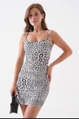 Kadın siyah leoparlı ince askılı likralı elbise s8105 thumbnail 5