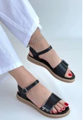 Andana Siyah Cilt Sandalet thumbnail 1