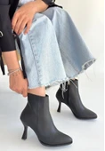 Mişha Siyah Cilt Topuklu Bot thumbnail 1