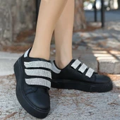 Yebta Siyah Cilt Beyaz İşlemeli Spor Ayakkabı thumbnail 4