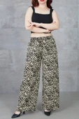 Kadın Leopar Desenli Rahat Kalıp Bol Paça Salaş Pantolon thumbnail 5