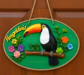 El Yapımı Tukan Figürlü Hoş Geldiniz Kapı Süsü – Renkli Tropikal Duvar ve Kapı Dekoru thumbnail 2