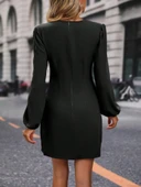 Kadın Uzun Kollu Kruvaze Yakalı Yanlardan Büzgü Detaylı Ithal Krep Kısa Elbise thumbnail 3