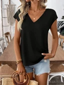 MDB Kadın Kısa Kollu V Yakalı Arkadan Kurdele Detaylı Viskon Bluz thumbnail 2