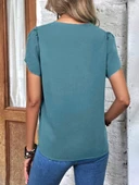 MDB Kadın Kısa Kollu Lazer V Yakalı Ithal Krep Bluz thumbnail 4