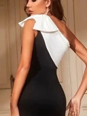 MDB Kadın Omuzlardan Kurdela Detaylı Siyah Beyaz çift Renkli Yırtmaçlı Midi Dalgıç Elbise thumbnail 4