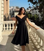 MDB Kadın Kısa Kollu Kruvaze Yaka Eteği Volanlı Krep Elbise thumbnail 2