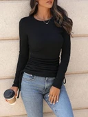 MDB Kadın Uzun Kollu Bisiklet Yaka Yanları Ve Kolları Büzgülü Kadife Bluz thumbnail 2