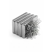 50 Adet 40x20x5mm Neodyum Magnet Güçlü N35 Mıknatıs Köşeli Nikel Kaplama thumbnail 3