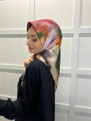 Harem Scarf Dalga Desen Dijital Baskı Tivil Eşarp 00821 ZÜMRÜT thumbnail 2