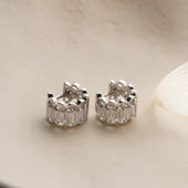 925 Ayar Gümüş Baget Taşlı Minimal Halka Küpe thumbnail 6