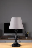 Lumexx MEGAN SİYAH PRAMİT HASIR GRİ ABAJURLU MASA LAMBASI thumbnail 2
