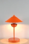 Lumexx GALE TURUNCU METAL BAŞLIKLI MASA LAMBASI thumbnail 1