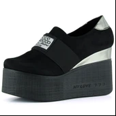 Erkan Saçmacı Himani Siyah Süet Yuvarlak Burun Gümüş Detaylı Gizli Dolgu Topuklu Günlük Ayakkabı - 1