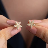 925 Ayar Gümüş Taşlı Minimal Çiçek Küpe thumbnail 1