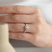 Vaoov 925 Ayar Gümüş Tek Taş Yüzük thumbnail 1