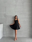 Kadın kare yaka kısa elbise thumbnail 3