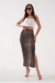 Uzun yırtmaçlı ince kumaş etek leopar thumbnail 6