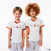 Puma 779660-02 Galatasaray 24/25 Çocuk Unisex Deplasman Forması Beyaz thumbnail 1