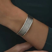 925 Ayar Gümüş Eskitme Desenli Kadın Bilezik thumbnail 4