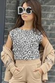 Kız Çocuk Leopar Baskılı Kolsuz Badi Leopar Şerit Detaylı Ceket Krem Eşofman Takım thumbnail 3