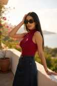 Kadın Bordo Kolsuz Balıkçı Yaka Basic Bluz - 3