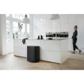 Brabantia Bo Matt Black Pedallı Çöp Kutusu 60l(plastik İç Kovalı) thumbnail 3