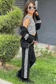 Kız Çocuk Leopar Baskılı Kolsuz Badi Leopar Şerit Detaylı Ceket Siyah Eşofman Takım thumbnail 2