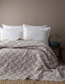 Tek Kişilik Sevilla Bej Yatak Örtüsü Takımı thumbnail 1