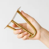 Martı 12 cm 4'lü SET Gold Altın Metal Mobilya Ayağı Üçgen Modern Tasarım Koltuk Sehpa Masa TV Ünitesi thumbnail 4