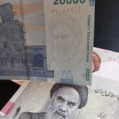 Escoines 3996368f434363bf43 5/10/20 Bin Riyal Çil thumbnail 3