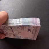 Escoines Koleksiyon 3996368f4067a925ec 2017 Venezuela 1000 Bolivar Çil 1 Deste 100Adet kağıt para thumbnail 3