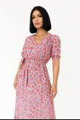 Çiçek Desenli  Yırtmaçlı Elbise - PEMBE - 1
