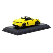 WorNessiWorld x NessiWorldchamps 1/64 Porsche 718 Spyder RS Racing Yellow thumbnail 2