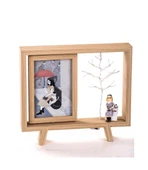 Ahşap Çerçeveli Çift Taraflı Işıklı Masaüstü Fotoğraf Çerçevesi (26.5x23.6 cm) - 1