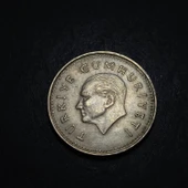 Escoines Koleksiyon 3996368f3c96848c2e 1992 2500Lira ÇT eski madeni para thumbnail 3