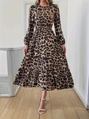 MDB Uzun Kollu Bisiklet Yaka Leopar Desenli Midi Süprem Elbise thumbnail 3
