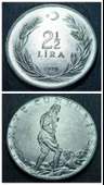 Escoines Koleksiyon 3996368f41bc4d1209 1979 Akmonital 2½ Lira Çatlak Kalıp Nadir Çıkar çil para thumbnail 1