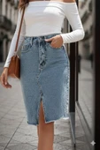 Kadın Elastik Bel Yırtık Kenar Detaylı Kot Etek thumbnail 6