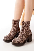 767-3012 Kahve Leopar Fermuarlı Kalın Topuklu Günlük Kadın Bot thumbnail 1