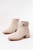 RM-502 Bej Toka Aksesuarlı Topuklu Fermuarlı Günlük Kadın Bot thumbnail 3