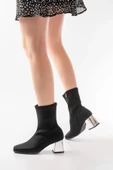 MSK-033 Dalgıç Siyah Topuklu Fermuarlı Kadın Bot thumbnail 4