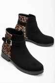 165-204/1 Siyah Süete Leopar Toka Aksesuarlı Fermuarlı Günlük Kadın Bot thumbnail 3