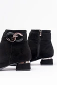 RM-504 Siyah Süet Toka Aksesuarlı Topuklu Fermuarlı Günlük Kadın Bot thumbnail 4