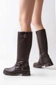 02-312 Kahverengi Toka Aksesuarlı Fermuarlı Günlük Kadın Çizme thumbnail 2