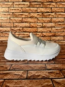 HAFİF TABAN BEYAZ TAŞLI KADIN SPOR thumbnail 3