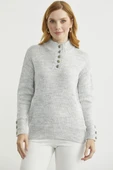 Dik Yaka Düğme Detaylı Yünlü Triko Kazak - Açık Gri thumbnail 1