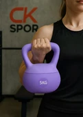 5  KG Soft Kettlebell – Yumuşak Tabanlı Metal Kumlu, Ses Yapmaz Darbeye Dayanıklı Çift El Ağırlık thumbnail 2